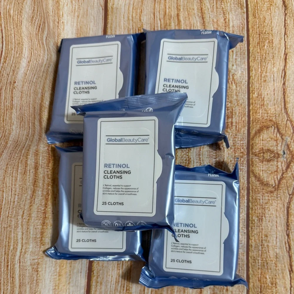 5- Global Beauty Care Retinol Cleansing Cloths 25‎ ct